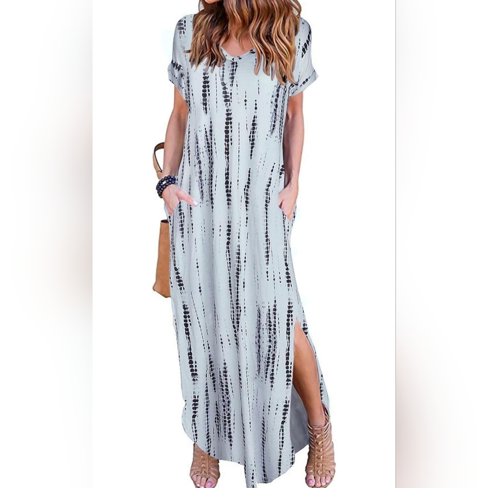 Chic Black and White Striped Maxi Dress